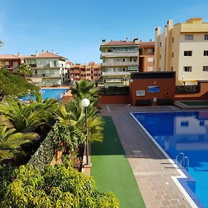 https://candelaria-apartment-terrace-and-pool.tenerifehoteles.net